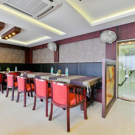 Oyo 1889 Hotel Aj Park Alappuzha Extérieur photo
