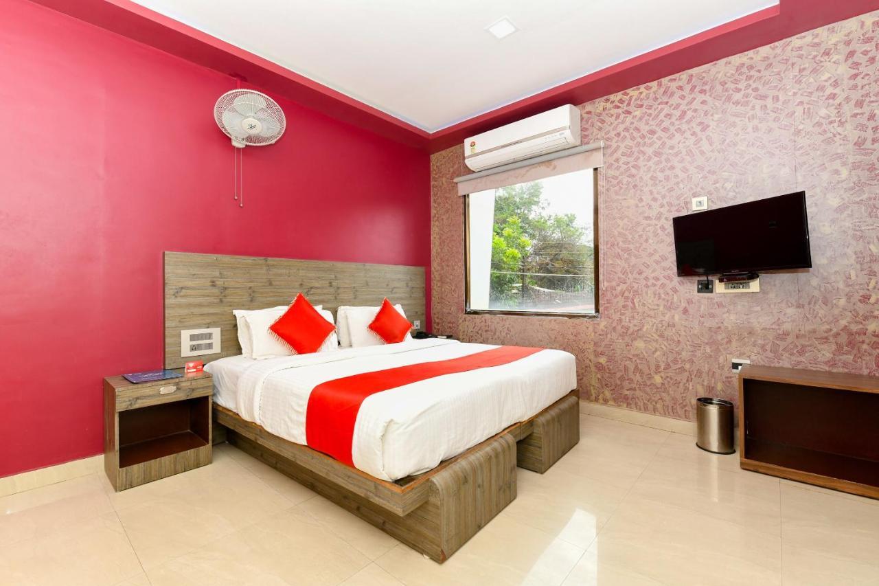 Oyo 1889 Hotel Aj Park Alappuzha Extérieur photo