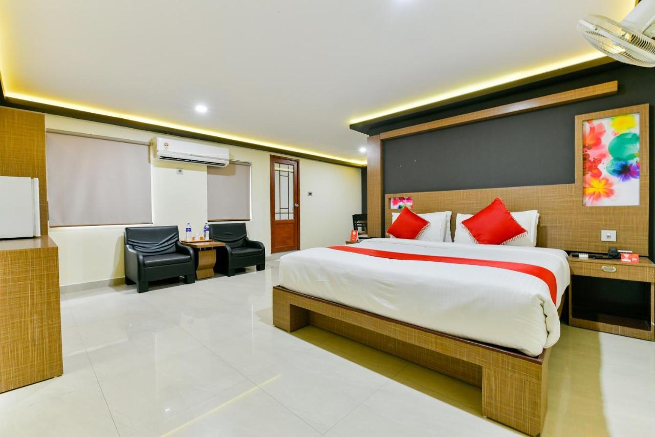 Oyo 1889 Hotel Aj Park Alappuzha Extérieur photo